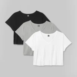 Women's Short Sleeve V-Neck 3pk Bundle T-Shirt - Wild Fable™ White -Wild Fable GUEST 6961188c 582e 4411 a367 956609d152a5